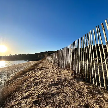 Hébergement de vacances Location 4p T3 Neuf /2ch A 300m Ds Rdch Sur Presqu'ile De Giens 83