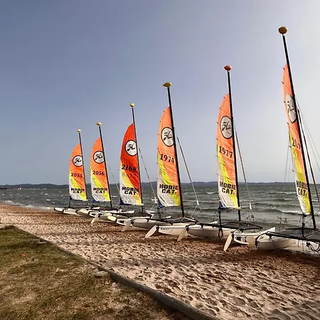 Hébergement de vacances Location 4p T3 Neuf /2ch A 300m Ds Rdch Sur Presqu'ile De Giens 83