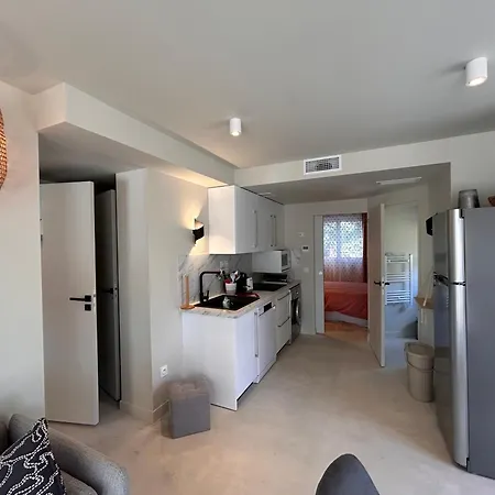 Location 4p T3 Neuf /2ch A 300m Ds Rdch Sur Presqu'ile De Giens 83 Holiday home